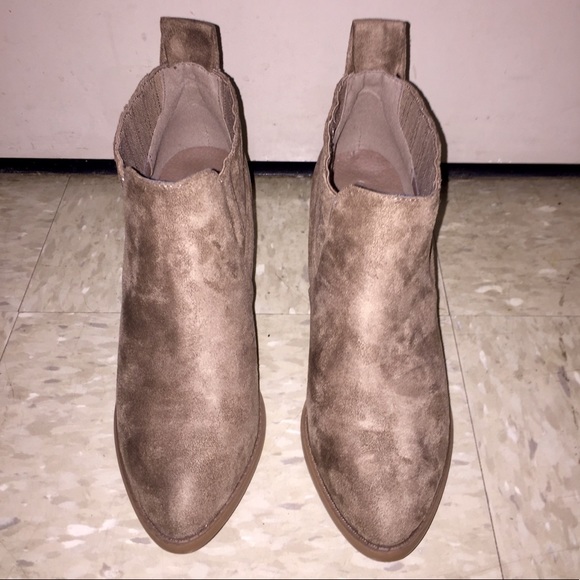 Heeled Booties - Picture 2 of 5